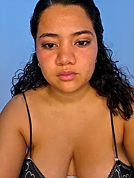 Watagatapitusberry1 online show from 28, 9, 2025