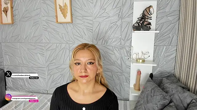 agatadelphine online show from 10, 4, 2026