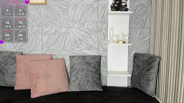 agatadelphine online show from 3, 10, 2025