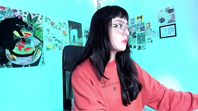 Conlosmichis online show from 24, 9, 2025