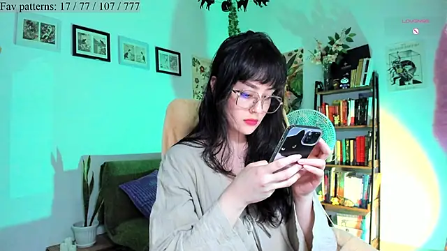 Conlosmichis online show from 24, 11, 2025