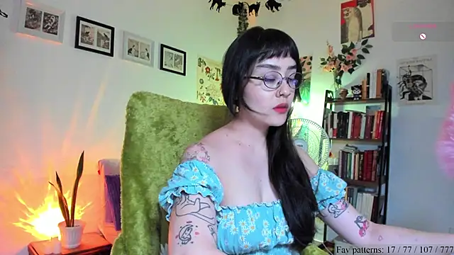 Snapshot of Conlosmichis chatting on 7, 2, 2026 Conlosmichis online show from 7, 2, 2026