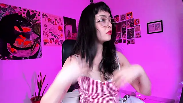 Conlosmichis online show from 29, 9, 2025