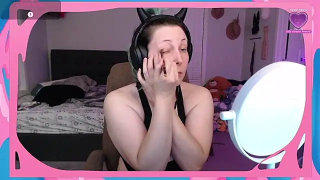 Snapshot of CirqueNoirBlu chatting on 24, 9, 2025 CirqueNoirBlu online show from 24, 9, 2025