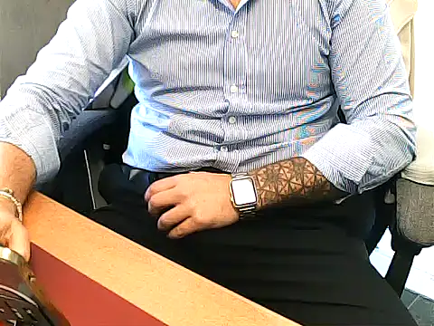 Snapshot of Boysexy98 chatting on 19, 5, 2026 Boysexy98 online show from 19, 5, 2026