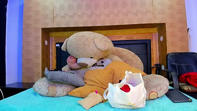 SofiAndNicol online show from 3, 12, 2025