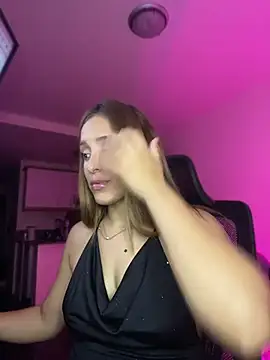 Agnescruzz online show from 31, 5, 2026