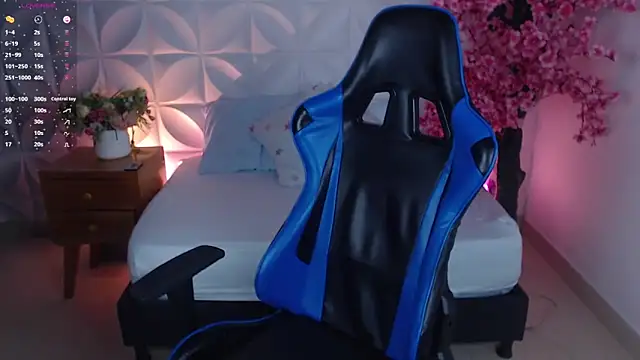 lizowenn  online show from 14, 11, 2025