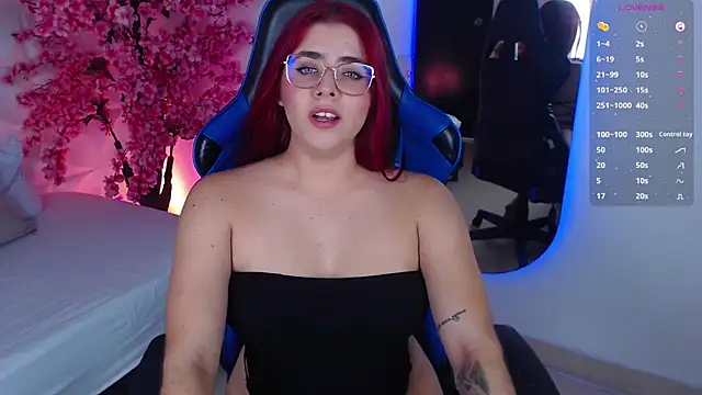 lizowenn  online show from 27, 11, 2025