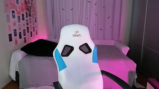 Vanessa Verona online show from 2, 11, 2025