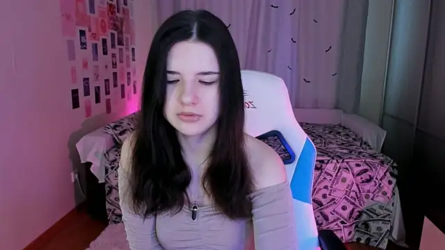 Vanessa Verona online show from 20, 3, 2025