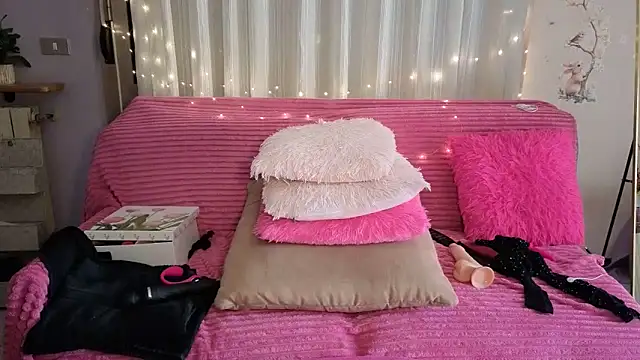 peachgirlmartyna online show from 28, 5, 2026