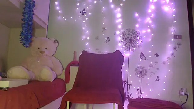 peachgirlmartyna online show from 1, 3, 2025