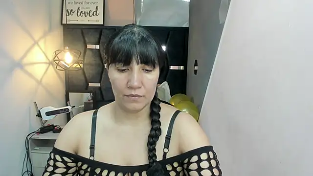 GiaFox  online show from 17, 11, 2025