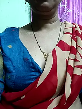 Snapshot of Rosy-B chatting on 12, 1, 2026 Rosy-B online show from 12, 1, 2026