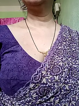 Snapshot of Rosy-B chatting on 27, 2, 2026 Rosy-B online show from 27, 2, 2026