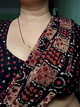 Snapshot of Rosy-B chatting on 3, 12, 2025 Rosy-B online show from 3, 12, 2025