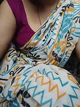 Snapshot of Rosy-B chatting on 5, 6, 2026 Rosy-B online show from 5, 6, 2026