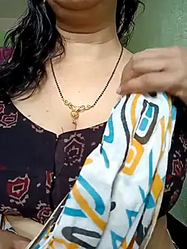 Snapshot of Rosy-B chatting on 24, 2, 2026 Rosy-B online show from 24, 2, 2026