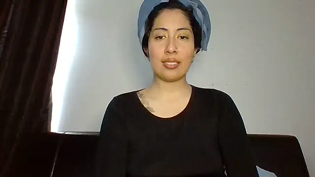 Snapshot of LorenaAnderson chatting on 20, 2, 2025 LorenaAnderson online show from 20, 2, 2025