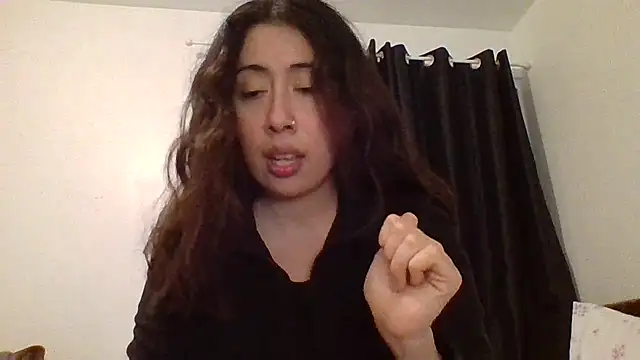 Snapshot of LorenaAnderson chatting on 5, 3, 2025 LorenaAnderson online show from 5, 3, 2025