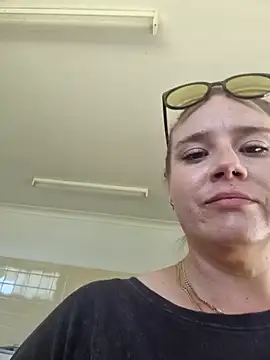 Off the Lesh online show from 25, 11, 2025