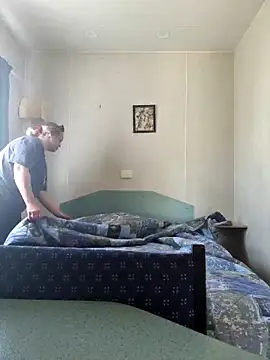 Off the Lesh online show from 20, 9, 2025