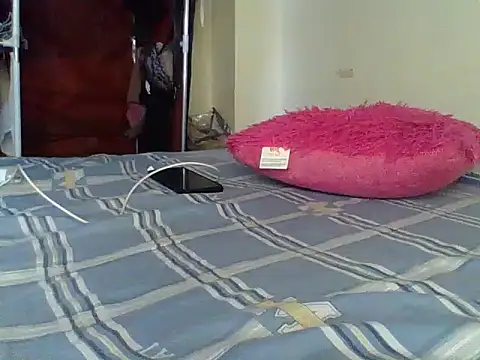 Catty rose online show from 7, 3, 2025