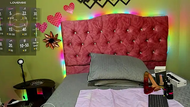 blue violette  online show from 14, 10, 2025