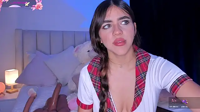 SofiScott  online show from 27, 9, 2025