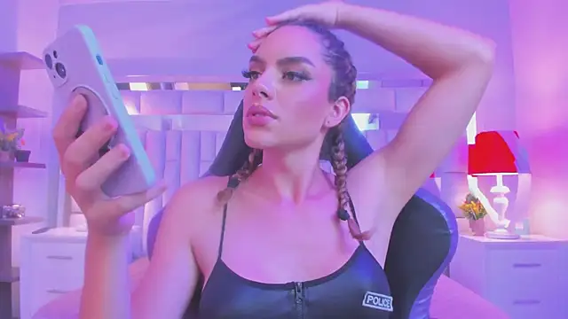 mariiahneedles online show from 8, 3, 2026