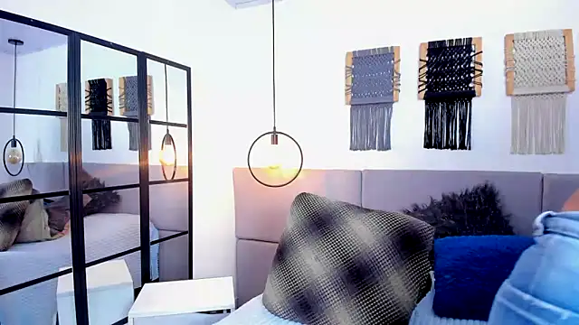 Sweet camille online show from 9, 9, 2025