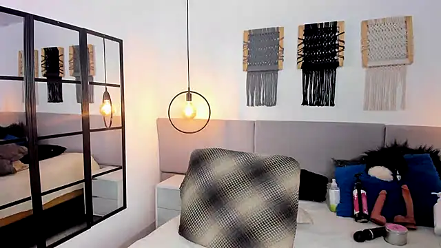 Sweet camille online show from 12, 9, 2025