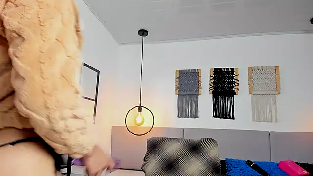 Sweet camille online show from 20, 9, 2025