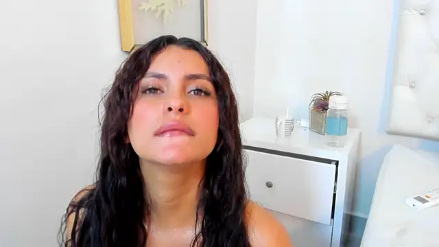 DulceColeman online show from 5, 11, 2025