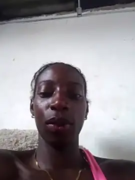 Snapshot of spicycouplex chatting on 18, 12, 2025 spicycouplex online show from 18, 12, 2025