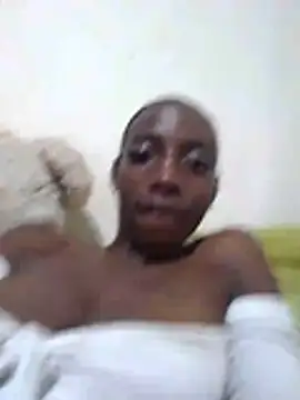 Snapshot of spicycouplex chatting on 21, 12, 2025 spicycouplex online show from 21, 12, 2025