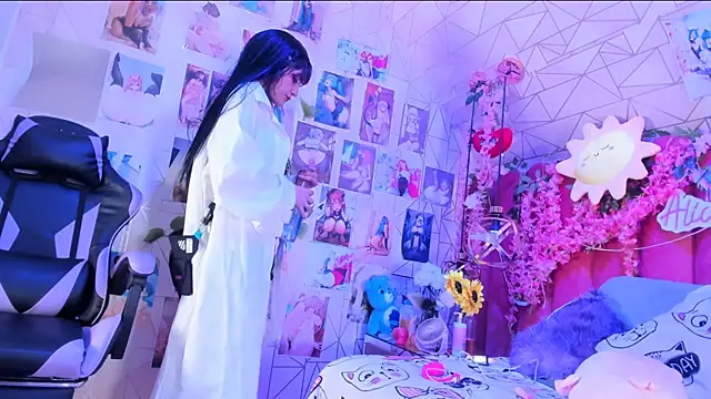 Alicebenett online show from 13, 3, 2026