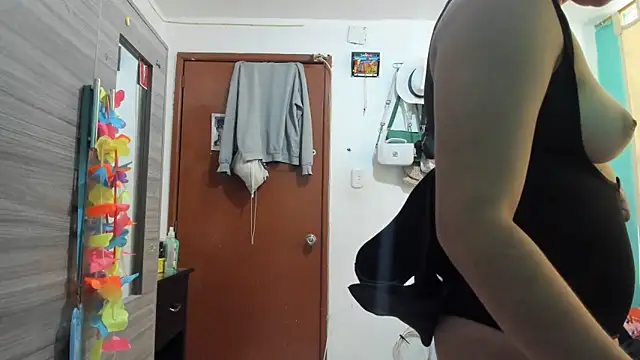 perlamor online show from 7, 2, 2025