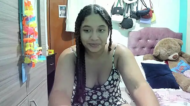 perlamor online show from 2, 2, 2025