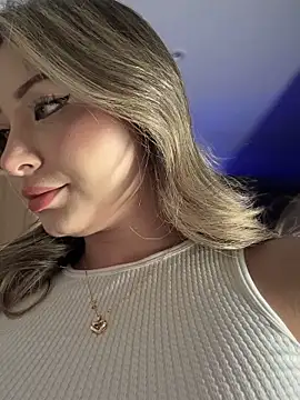 SaraFerreira online show from 9, 11, 2025