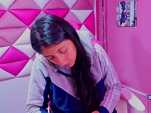 Cameron cutte online show from 2, 10, 2025