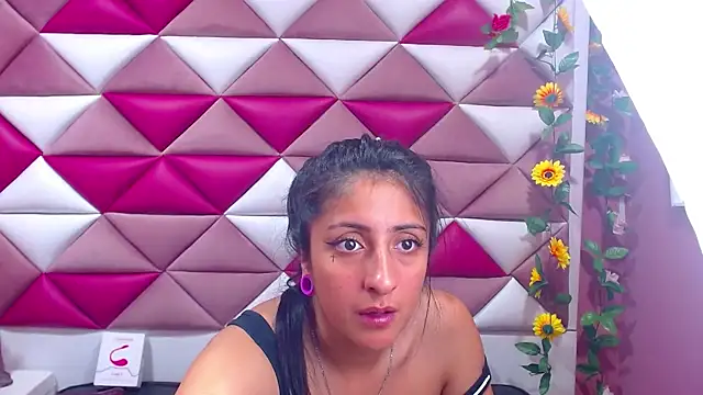 Cameron cutte online show from 18, 3, 2025