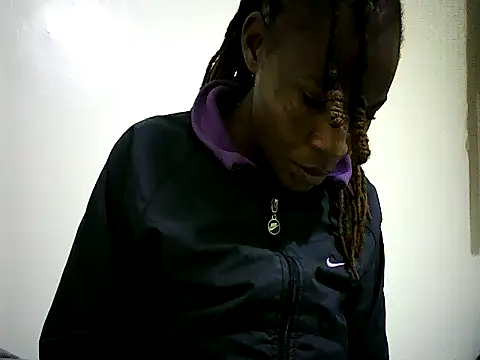 Pierra77 online show from 8, 10, 2025