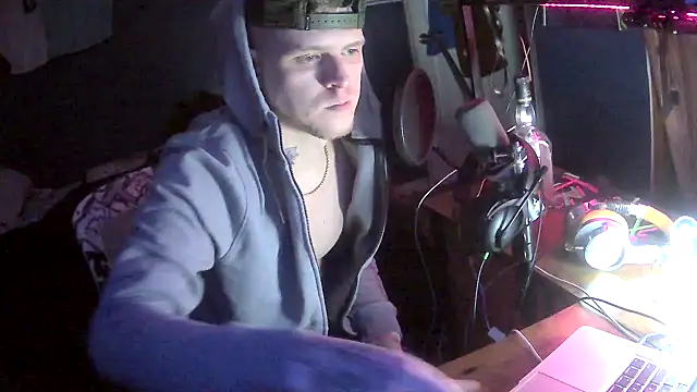 traejddd online show from 21, 3, 2026
