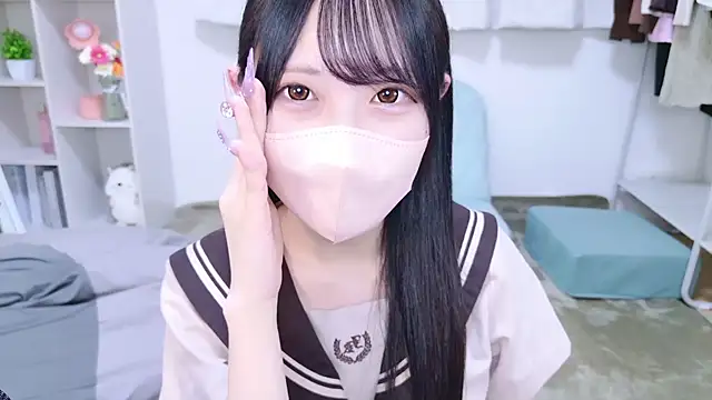 Snapshot of Suzu_ch_xx chatting on 28, 9, 2025 Suzu ch xx online show from 28, 9, 2025