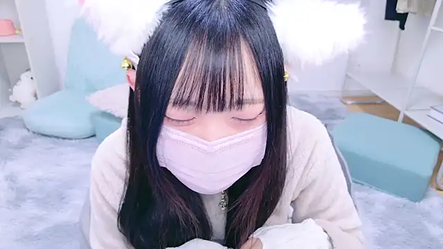 Snapshot of Suzu_ch_xx chatting on 11, 1, 2025 Suzu ch xx online show from 11, 1, 2025