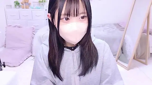 Snapshot of Suzu_ch_xx chatting on 2, 3, 2025 Suzu ch xx online show from 2, 3, 2025