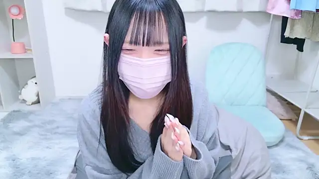 Snapshot of Suzu_ch_xx chatting on 3, 2, 2025 Suzu ch xx online show from 3, 2, 2025