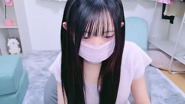 Snapshot of Suzu_ch_xx chatting on 2, 12, 2024 Suzu ch xx online show from 2, 12, 2024